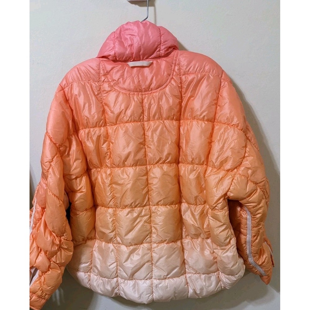 Free People Movement Scrunchy Glossy Pippa‎ Puffer Just Peachy Ombre Size XS - Picture 8 of 10